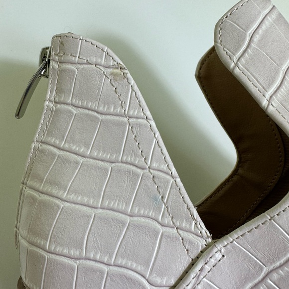 STEVE MADDEN Cream Tan Croc-Embossed Cutout Booties, Size 9 - Picture 8 of 8